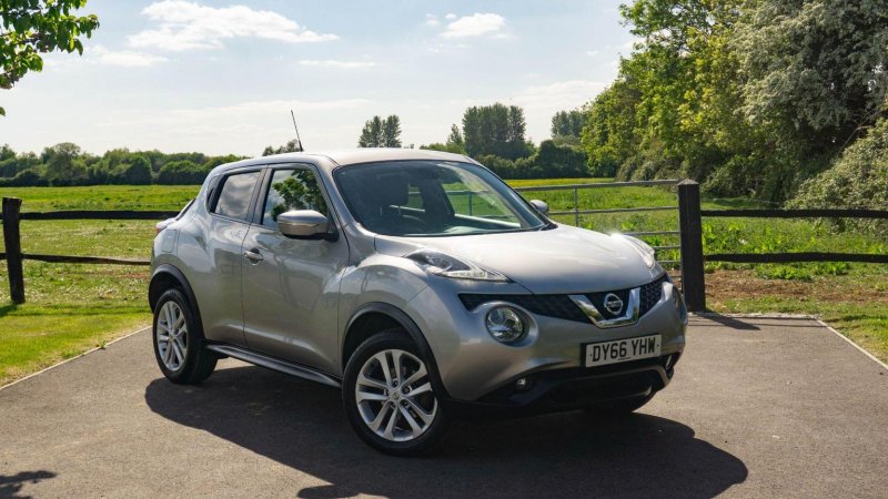 NISSAN JUKE 1.5 dCi N-Connecta Euro 6 (s/s) 5dr